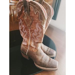 Ariat Crossfire Caliente Boots - 8B